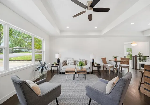 Photo 3 of Single family home for sale at 5600 W 101 Terrace, Overland Park, KS 66207 | MLS# 2643402 | Listing updated on 2026-09-25