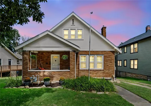 Photo 1 of Single family home for sale at 723 Old Orchard Ave, Excelsior Springs, MO 64024 | MLS# 2643411 | Listing updated on 2026-10-03