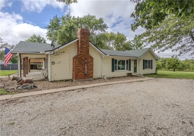 Photo 1 of Sale Pending at 14768 Lincoln Ln, Rayville, MO 64084 | MLS# 2643415 | Listing updated on 2026-10-09