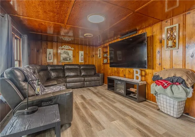 Photo 3 of Sale Pending at 14768 Lincoln Ln, Rayville, MO 64084 | MLS# 2643415 | Listing updated on 2026-10-09