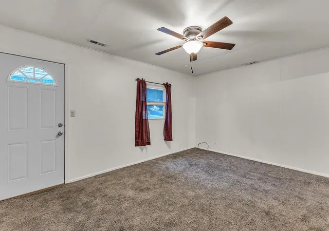 Photo 4 of Sale Pending at 1909 South 22nd St, Saint Joseph, MO 64507 | MLS# 2643421 | Listing updated on 2026-09-24