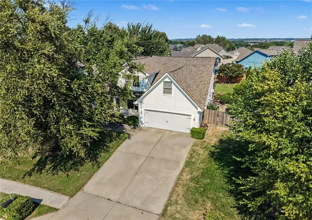 Photo 1 of Single family home for sale at 7423 N Wallace Ave, Kansas City, MO 64158 | MLS# 2643423 | Listing updated on 2026-10-05