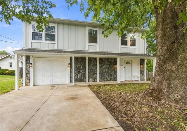 Single family home for sale at 11810 W 79th Street, Overland Park, KS 66214 | MLS# 2643428