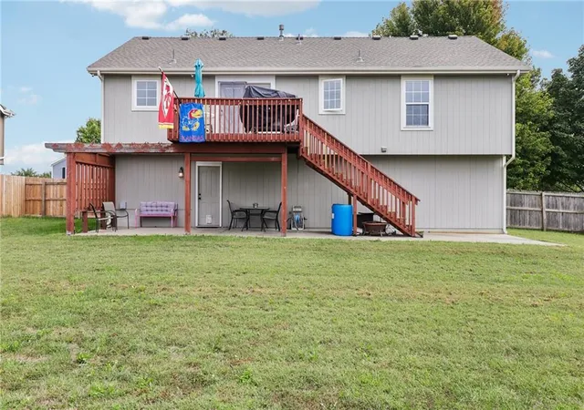 Photo 40 of Sale Pending at 21322 Pin Oak Ln, Peculiar, MO 64078 | MLS# 2643430 | Listing updated on 2026-10-15