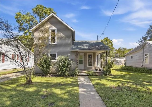 Photo 1 of Sale Pending at 409 Elm St, Perry, KS 66073 | MLS# 2643433 | Listing updated on 2026-10-02