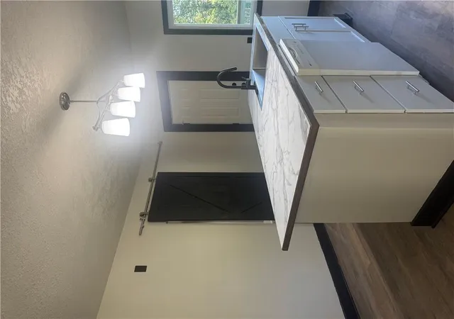 Photo 3 of Single family home for sale at 547 Orchard Pl, Excelsior Springs, MO 64024 | MLS# 2643438 | Listing updated on 2026-10-09