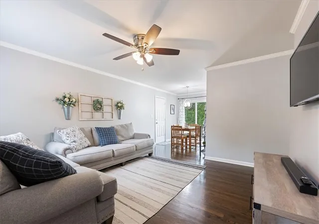 Photo 4 of Sale Pending at 9219 W 100th Street, Overland Park, KS 66212 | MLS# 2643439 | Listing updated on 2026-09-26