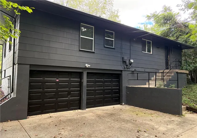Photo 18 of Single family home for sale at 11500 Manchester Ave, Kansas City, MO 64134 | MLS# 2643440 | Listing updated on 2026-10-17