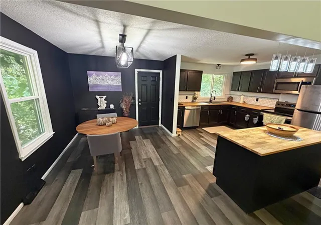 Photo 3 of Single family home for sale at 11500 Manchester Ave, Kansas City, MO 64134 | MLS# 2643440 | Listing updated on 2026-09-22