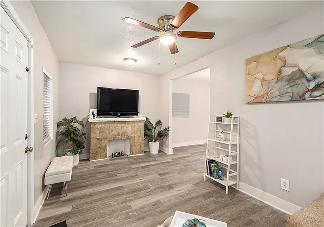 Photo 3 of Single family home for sale at 5116 Park Ave, Kansas City, MO 64130 | MLS# 2643448 | Listing updated on 2026-09-23