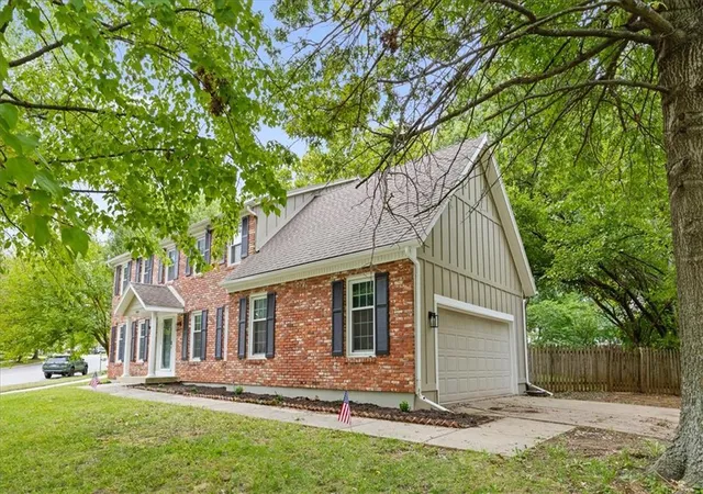Photo 2 of Single family home for sale at 8800 W 115th Street, Overland Park, KS 66210 | MLS# 2643456 | Listing updated on 2026-09-29