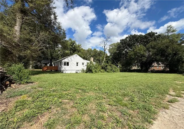 Photo 18 of Single family home for sale at 6741 Agnes Ave, Kansas City, MO 64132 | MLS# 2643460 | Listing updated on 2026-09-23