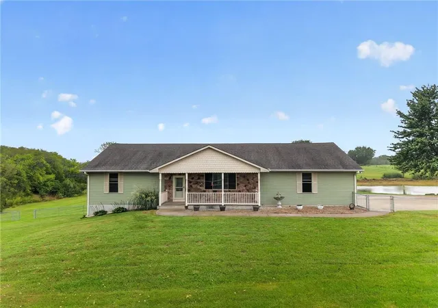 Photo 2 of Single family home for sale at 39803 K Hwy, Richmond, MO 64085 | MLS# 2643480 | Listing updated on 2026-10-07