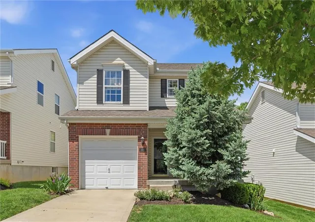 Photo 1 of Single family home for sale at 1822 Nw 82nd Street, Kansas City, MO 64151 | MLS# 2643487 | Listing updated on 2026-10-07