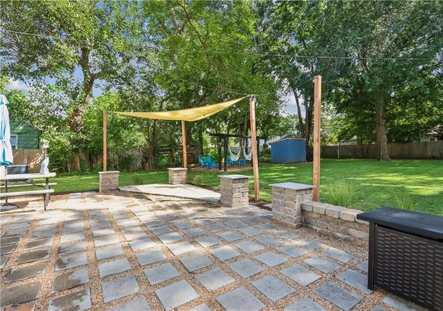 Photo 2 of Sale Pending at 6907 W 77th Terrace, Overland Park, KS 66204 | MLS# 2643490 | Listing updated on 2026-09-27