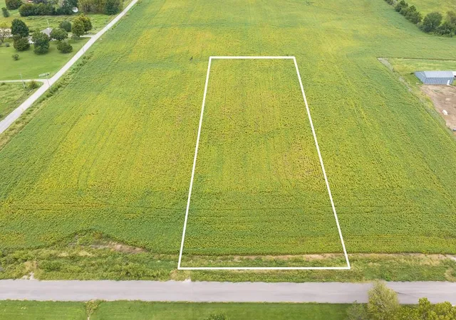 Land for sale at Lot 2 Hollingsworth Rd, Tonganoxie, KS 66086 | MLS# 2643495