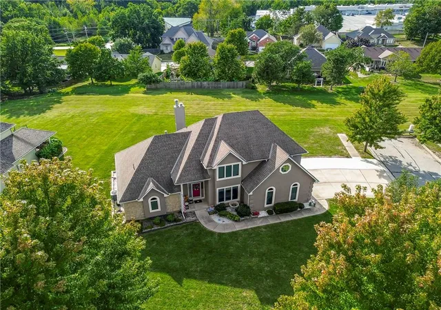 Photo 1 of Single family home for sale at 6322 Ridgeway Ave, Kansas City, MO 64133 | MLS# 2643501 | Listing updated on 2026-10-04