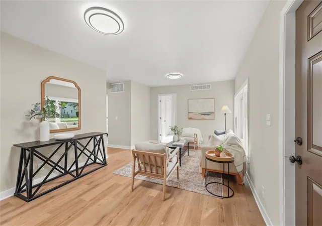 Photo 3 of Sale Pending at 3700 Ne 43rd Street, Kansas City, MO 64117 | MLS# 2643506 | Listing updated on 2026-09-27