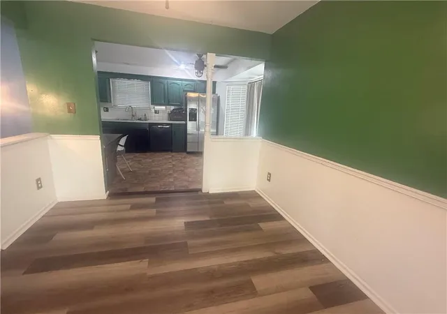 Photo 4 of Single family home for sale at 2121 NW Hidden Pointe Ct, Blue Springs, MO 64015 | MLS# 2643516 | Listing updated on 2026-09-27