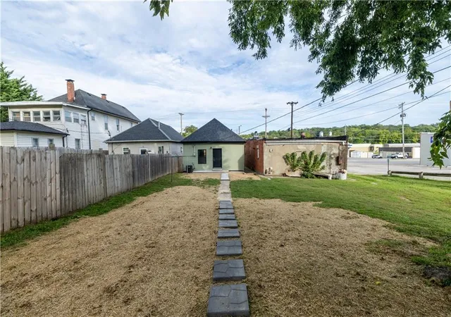 Photo 3 of Single family home for sale at St Joseph Ave, Saint Joseph, MO 64505 | MLS# 2643538 | Listing updated on 2026-10-05