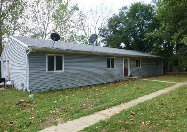 Multi family home for sale at 731-733 Southwest 13 Hwy, Warrensburg, MO 64093 | MLS# 2643554