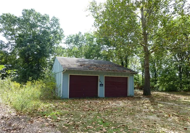 Photo 1 of House for sale at 731-733 Southwest 13 Hwy, Warrensburg, MO 64093 | MLS# 2643554 | Listing updated on 2026-10-01