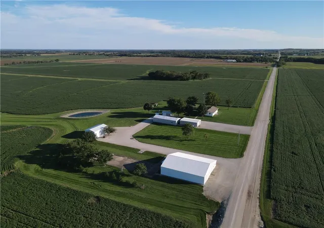 Photo 3 of Single family home for sale at 31356 Nw Barton Rd, Garnett, KS 66032 | MLS# 2643571 | Listing updated on 2026-10-05