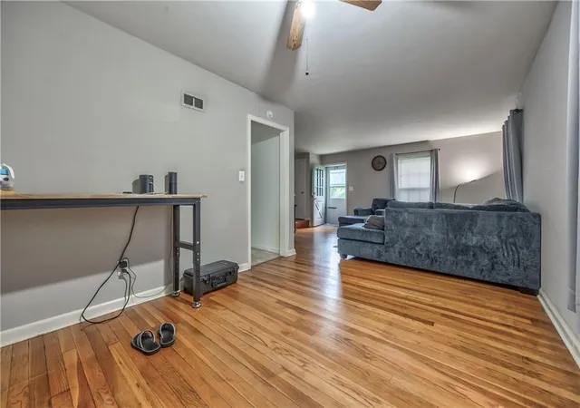 Photo 3 of Multi family home for sale at 7539 State Line Rd, Kansas City, MO 64114 | MLS# 2643586 | Listing updated on 2026-09-25