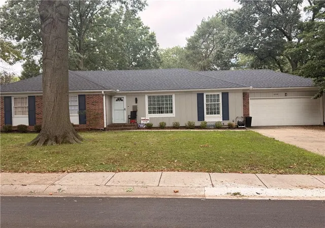 Photo 1 of Sale Pending at 8248 Reeds Rd, Prairie Village, KS 66208 | MLS# 2643587 | Listing updated on 2026-09-24