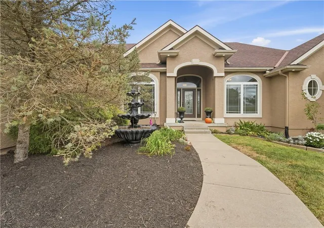 Photo 2 of Single family home for sale at 20809 S State Route J Hwy, Peculiar, MO 64078 | MLS# 2643588 | Listing updated on 2026-10-08