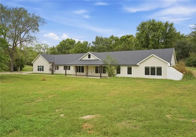Photo 1 of Single family home for sale at 3 Kendi Ln, Belton, MO 64012 | MLS# 2643593 | Listing updated on 2026-10-05