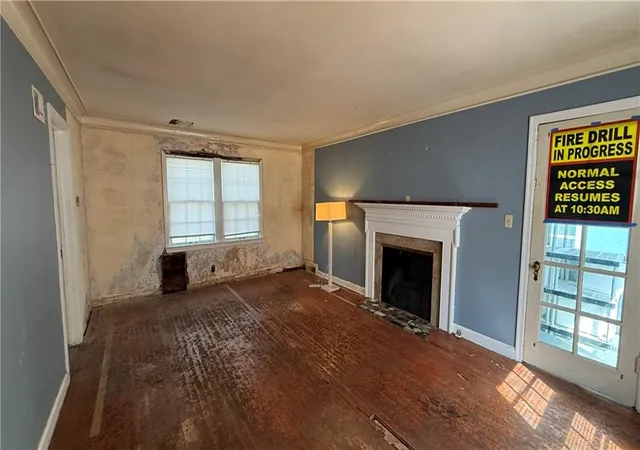 Photo 1 of Single family home for sale at 306 Meyer Blvd E, Kansas City, MO 64113 | MLS# 2643594 | Listing updated on 2026-10-08