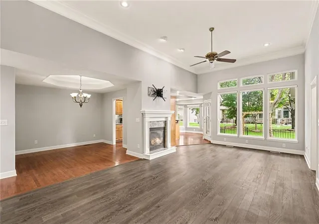 Photo 4 of House for sale at 4008 SW Homestead Dr, Lees Summit, MO 64082 | MLS# 2643608 | Listing updated on 2026-09-28