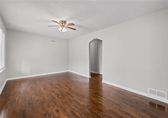 Photo 4 of Single family home for sale at 11400 E 11th Street S, Independence, MO 64054 | MLS# 2643615 | Listing updated on 2026-09-24