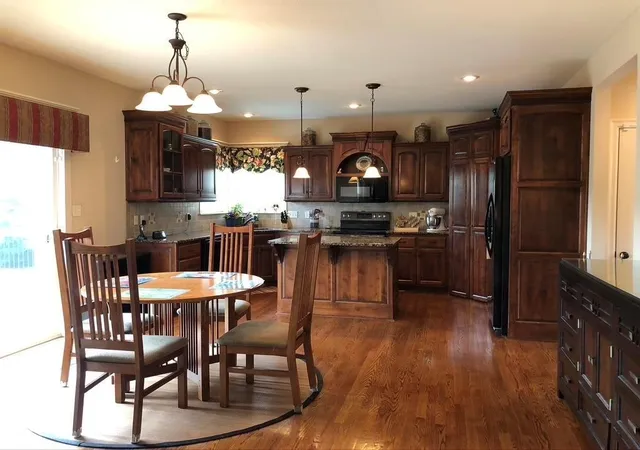 Photo 40 of Single family home for sale at 703 Willow Dr, Lansing, KS 66043 | MLS# 2643627 | Listing updated on 2026-10-01