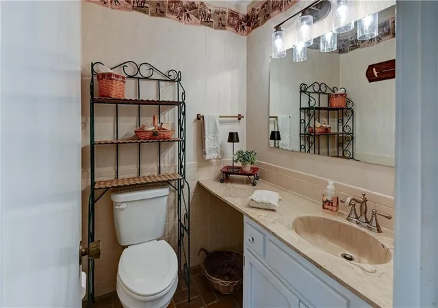 Photo 3 of Single family home for sale at 711 W Fairway Dr, Plattsburg, MO 64477 | MLS# 2643632 | Listing updated on 2026-10-06