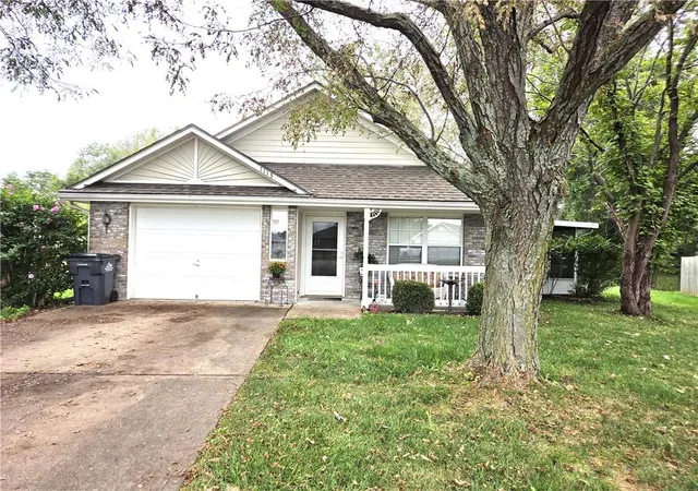 Single family home for sale at 1113 SW Blue Branch Dr, Grain Valley, MO 64029 | MLS# 2643634