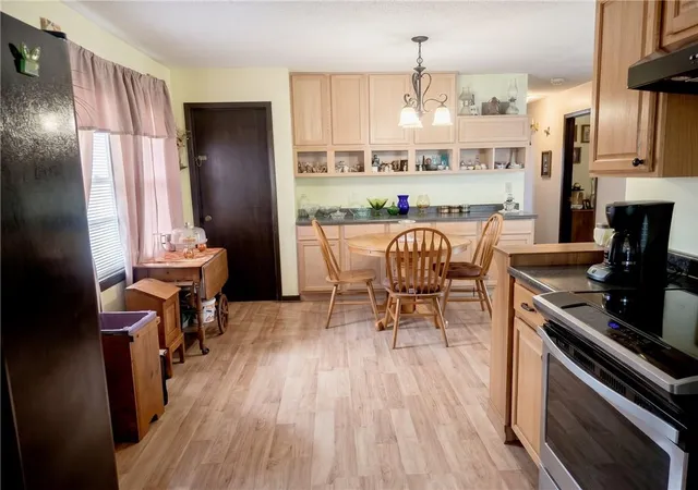 Photo 4 of Single family home for sale at 22829 Sommerset Pl, Mercer, MO 64661 | MLS# 2643640 | Listing updated on 2026-09-24