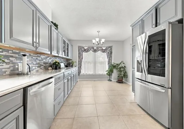 Photo 4 of Single family home for sale at 14118 W 61st Terrace, Shawnee, KS 66216 | MLS# 2643645 | Listing updated on 2026-10-06