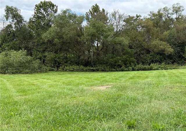 Photo 3 of Land for sale at 601 Oak St, Pattonsburg, MO 64670 | MLS# 2643649 | Listing updated on 2026-09-23