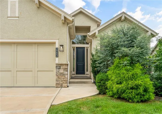 Photo 2 of Single family home for sale at 2203 W 132nd Street, Leawood, KS 66209 | MLS# 2643655 | Listing updated on 2026-09-30