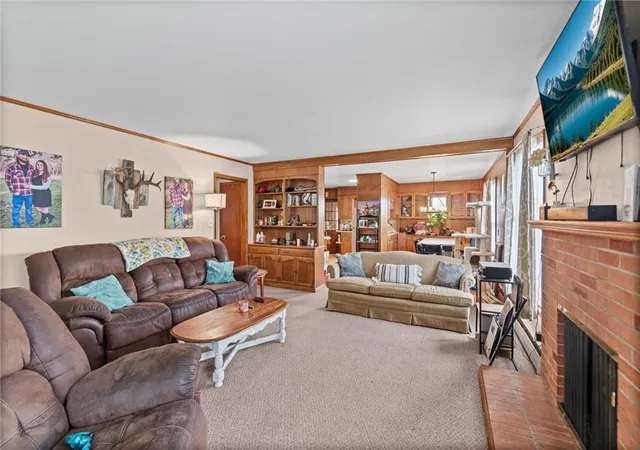 Photo 4 of Single family home for sale at 116 N Folger St, Carrollton, MO 64633 | MLS# 2643673 | Listing updated on 2026-09-24