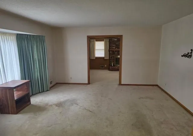 Photo 3 of Sale Pending at 10119 W 92nd Street, Overland Park, KS 66212 | MLS# 2643681 | Listing updated on 2026-09-30