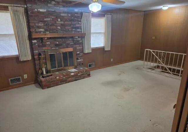 Photo 4 of Sale Pending at 10119 W 92nd Street, Overland Park, KS 66212 | MLS# 2643681 | Listing updated on 2026-09-30