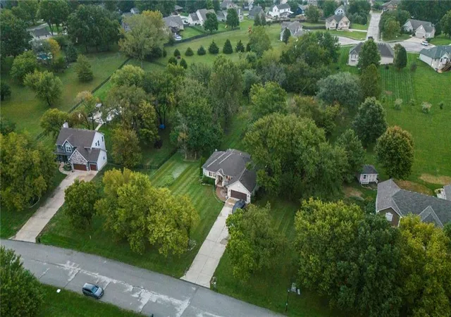 Photo 4 of Sale Pending at 3935 N 125th Street, Kansas City, KS 66109 | MLS# 2643682 | Listing updated on 2026-09-30