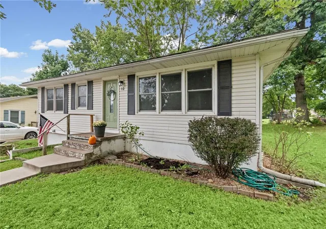 Photo 2 of Sale Pending at 12 W 10th Street, Carrollton, MO 64633 | MLS# 2643703 | Listing updated on 2026-10-19