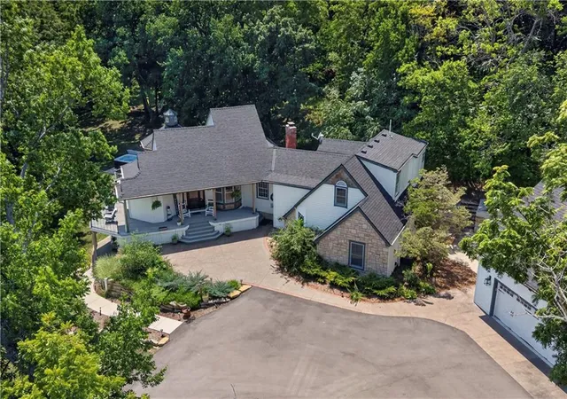 Photo 1 of Single family home for sale at 1558 N 600 Road, Baldwin City, KS 66006 | MLS# 2643722 | Listing updated on 2026-09-25