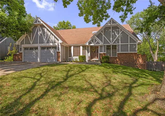 Photo 2 of Single family home for sale at 8408 W 115th Street, Overland Park, KS 66210 | MLS# 2643730 | Listing updated on 2026-10-07