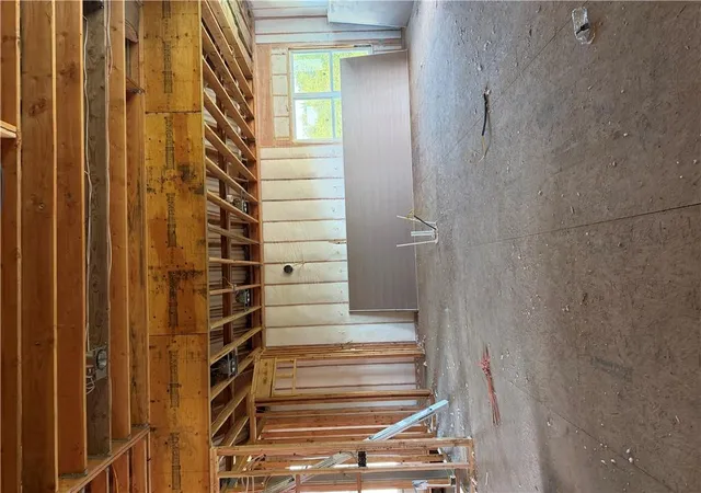 Photo 3 of Single family home for sale at 833 Reed Dr, Raymore, MO 64083 | MLS# 2643731 | Listing updated on 2026-10-06