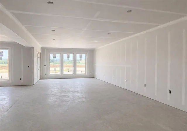 Photo 3 of Single family home for sale at 31404 S Davenport Rd, Drexel, MO 64742 | MLS# 2643732 | Listing updated on 2026-09-24
